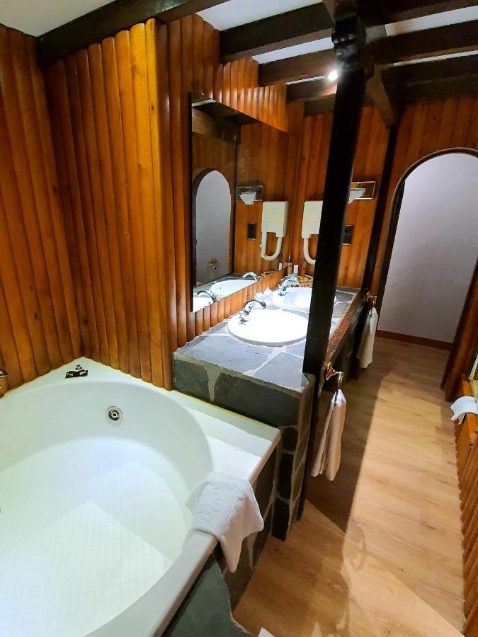 Kenia Nevada Hotel 4*